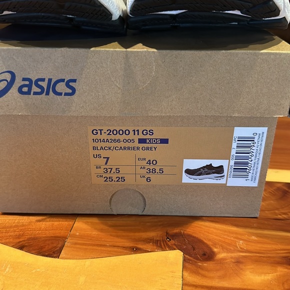 ASICS youth GT-2000 11 GS - Picture 2 of 4